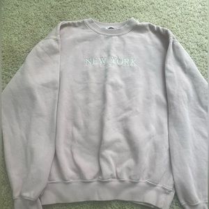 Brandy Melville New York crewneck